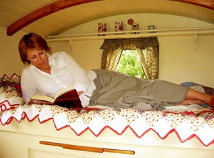 Reading Caravan