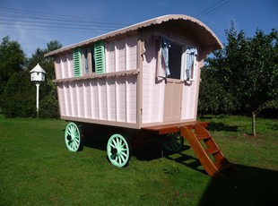 Reading Caravan